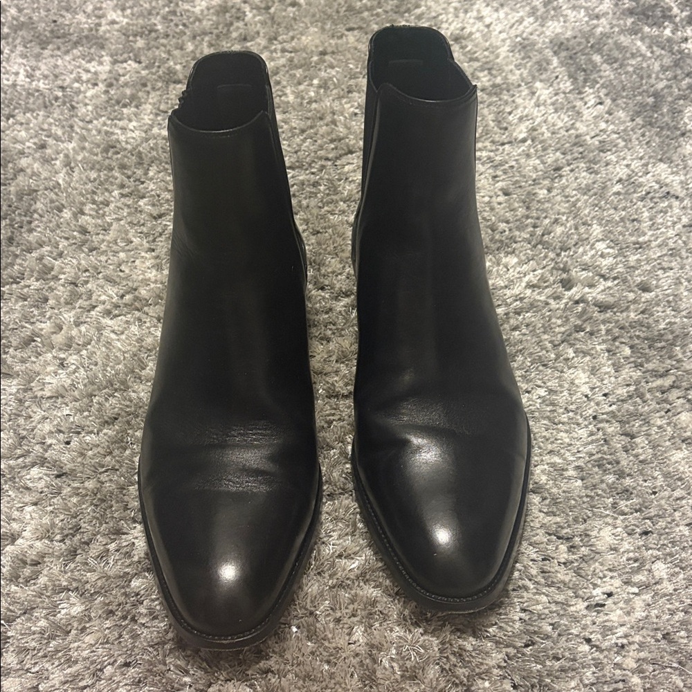 Saint Laurent Black Leather Men's Chelsea Boots